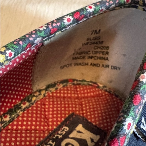 Keds Women's Navy with Red Bows & Floral Trim 7M - Picture 7 of 11